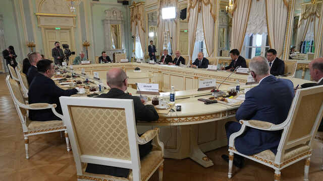 ekonomicke forum Petrohrad