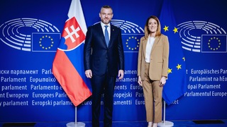 Šéfka europarlamentu pricestuje na oficiálnu návštevu Slovenska. Rokovať bude s Rašim, Ficom aj Pellegrinim