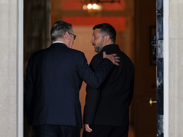 Starmer využil posledné dni v úrade na strategický ťah. Británia sa bude podieľať na obrej pôžičke pre Ukrajinu
