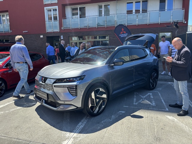 Nové Mitsubishi Eclipse Cross BEV vstupuje na slovenský trh. Elektrické SUV mieri do najväčšieho segmentu Európy