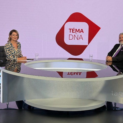 Tema dna Chmelar