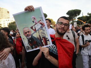 protest albansko