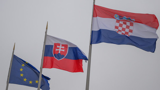 sk hr eu vlajky.jpg