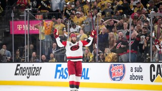 nhl vegas carolina.jpg