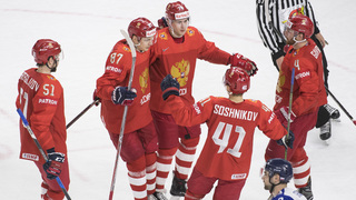 V NHL asi nechápu situáciu. Slováci a Česi v jednom tíme s Rusmi? To je šialené a scestné, vraví Záruba