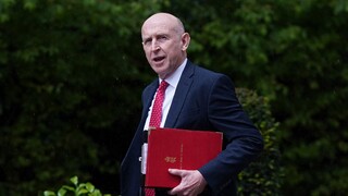 Britský minister obrany podal demisiu. Starmerovi vyčíta, že krajine nedal dosť peňazí na bezpečnosť