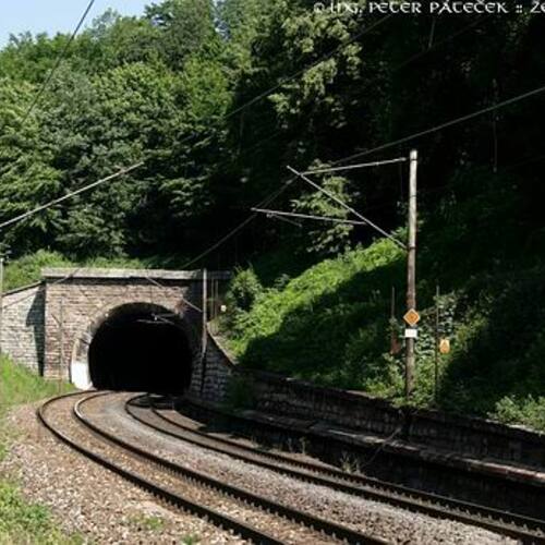 ťahanovce tunel železničný tunel