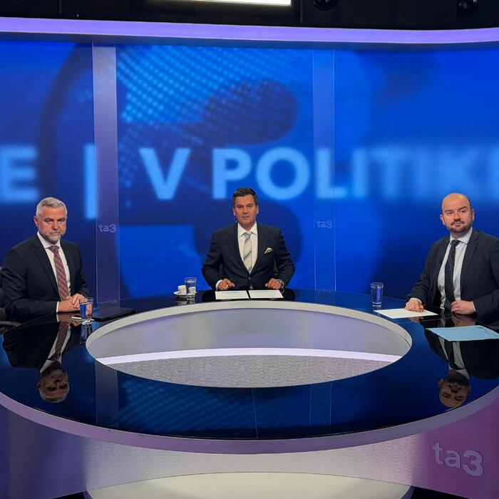 V politike Gašpar Dubéci