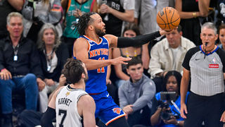 New York Knicks ukončili 53 rokov čakania na titul. Brunson vo finále NBA zariadil obrat a zlomil San Antonio