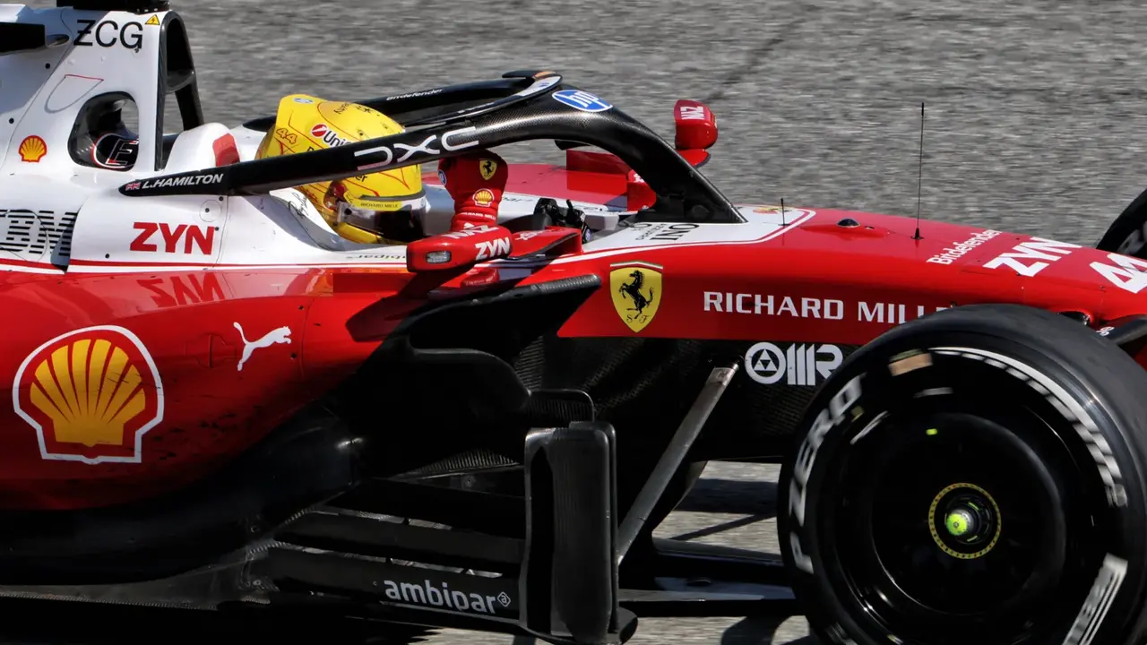 Lewis-Hamilton-F1-Barcelona-Catalunya-GP.webp
