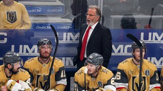 Tortorella končí vo Vegas. Golden Knights po finále NHL s dočasným trénerom nepredĺžia spoluprácu 