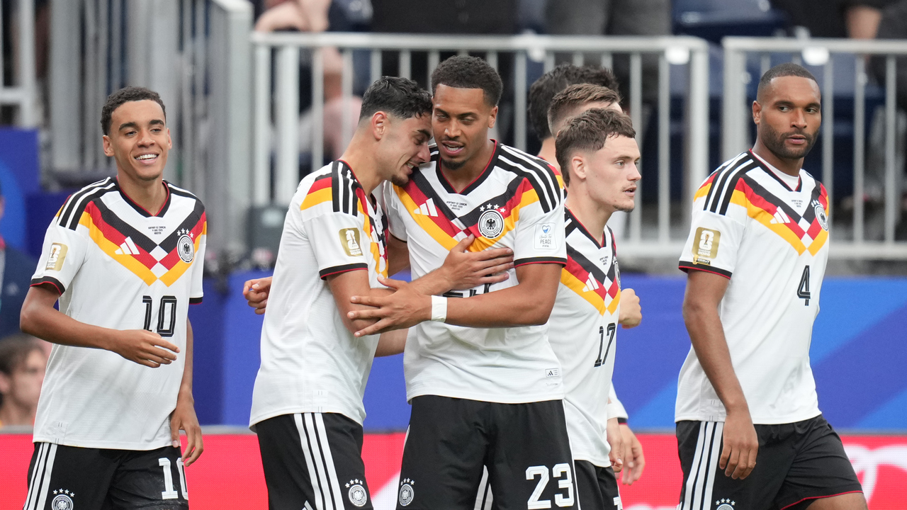 nemeckí futbalisti