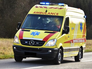 česko ambulancia záchranári 