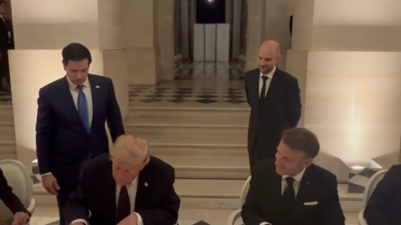trump podpis