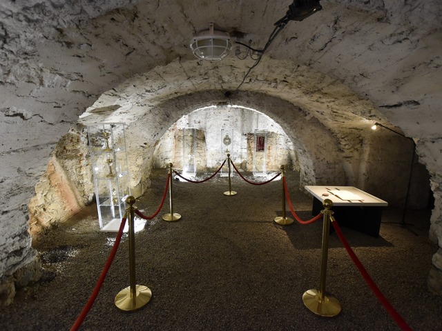 Podzemie, kam sa bežne nik nedostane. Biskupský palác v Banskej Bystrici sprístupnia verejnosti