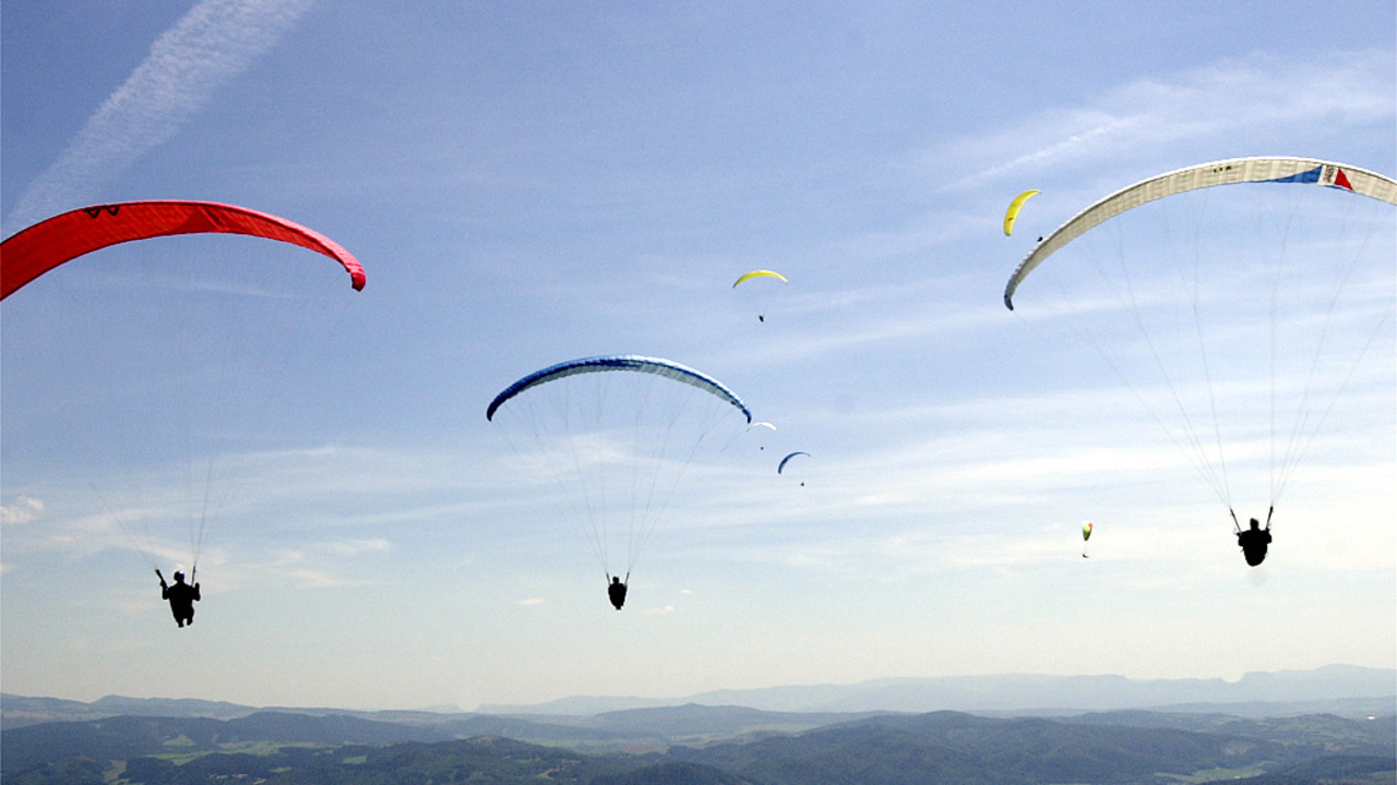 paragliding