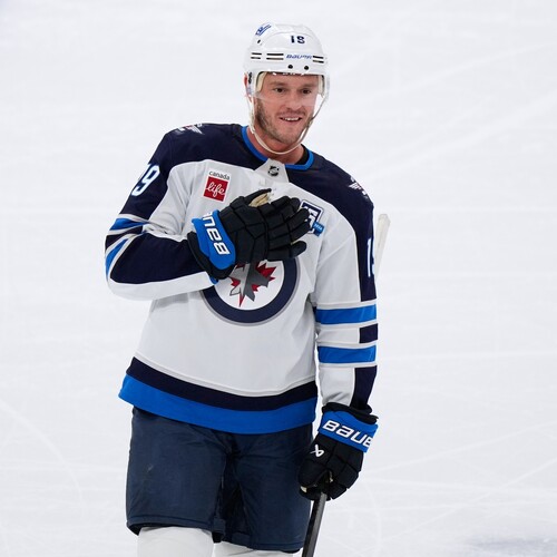 Jonathan Toews 