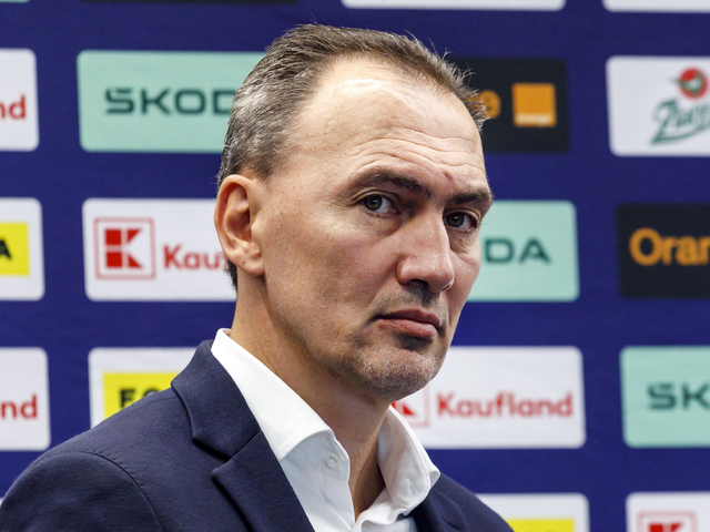 Slovenskému hokeju bude naďalej šéfovať Šatan. Nemal súpera a v hlasovaní získal suverénnu podporu