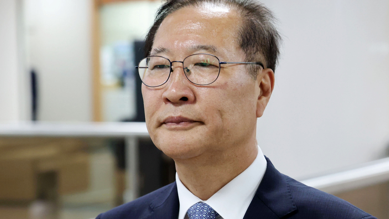 Park Sung-jae Park song čeo juhokorejsky minister