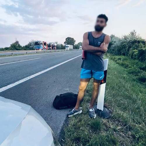chodec diaľnica