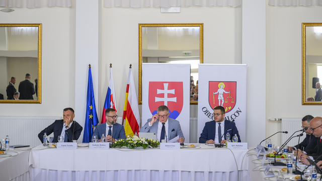 rokovanie vlády