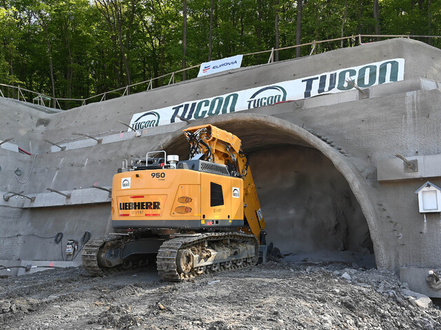 Na severnom obchvate Prešova pokračujú práce naplno. Tunel Okruhliak je takmer celý prerazený