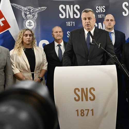 sns tlačovka.jpg