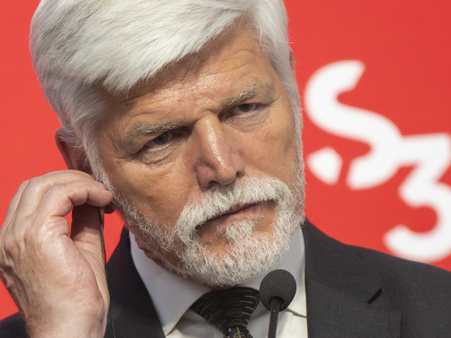 České ministerstvo pošle žiadosť o rozšírenie delegácie o prezidenta Pavla. Ústavný súd rozhodol expresne