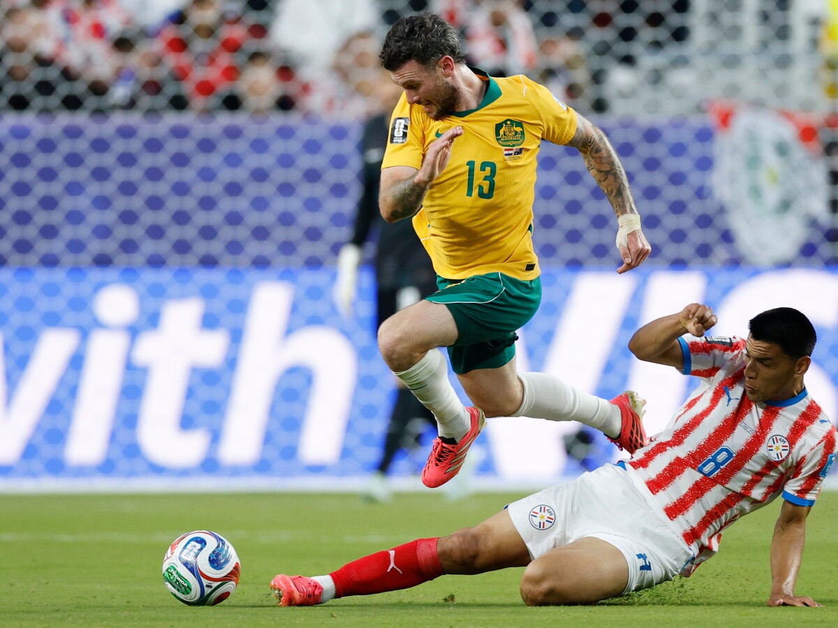 Australia_Paraguay_WCup_Soccer462727.jpg