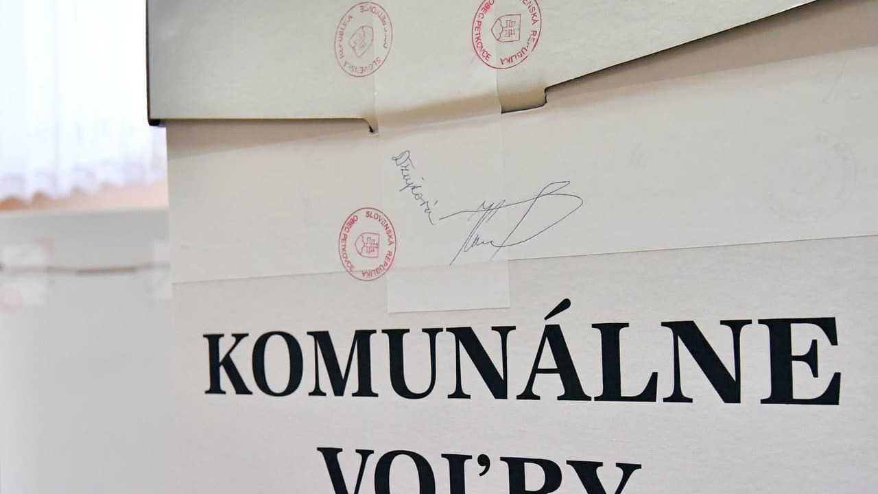 komunálne voľby urna 