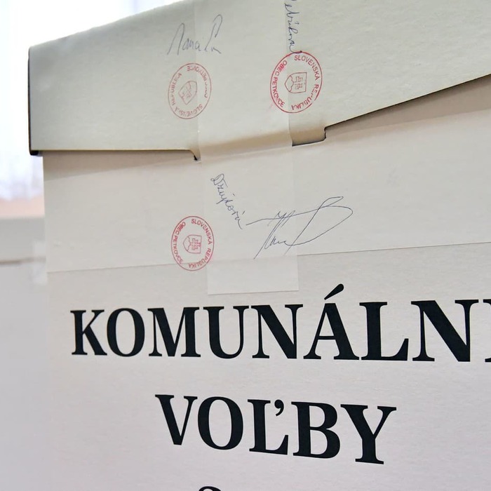komunálne voľby urna 