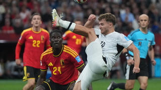 Belgičania zničili súpera a berú prvé miesto. Egypt prepísal históriu v tieni zranenia Salaha, postupuje aj Anglicko