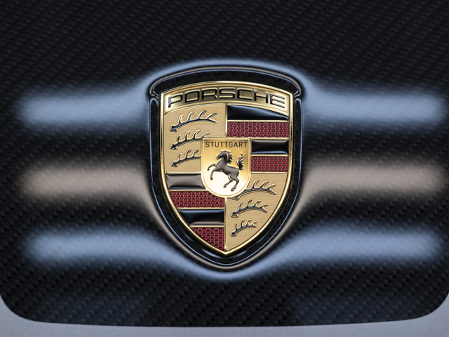 Končí na Slovensku výroba Porsche Cayenne? Bratislavský Volkswagen má nahradiť závod v Nemecku