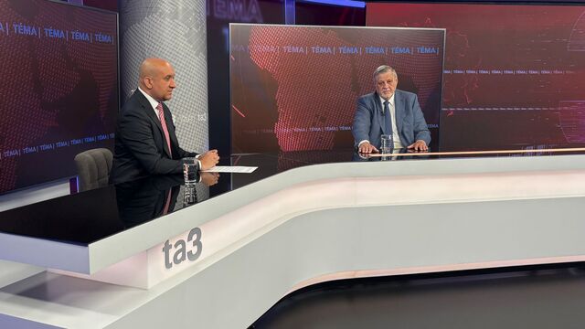 TEMA-2-DEBATA-KUBIS-STUDIO