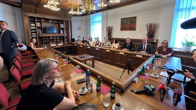 Výbor NR SR pre ľudské práva a národnostné menšiny
