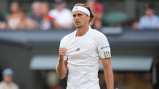 Zverev musel o postup bojovať takmer tri hodiny. Wimbledon prišiel už v prvom kole o Sheltona