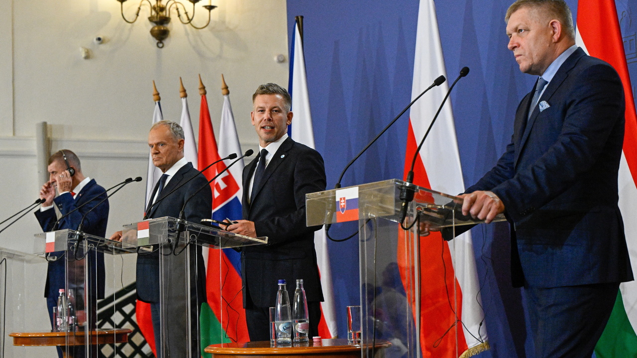 V4 Fico Magyar Tusk Babiš