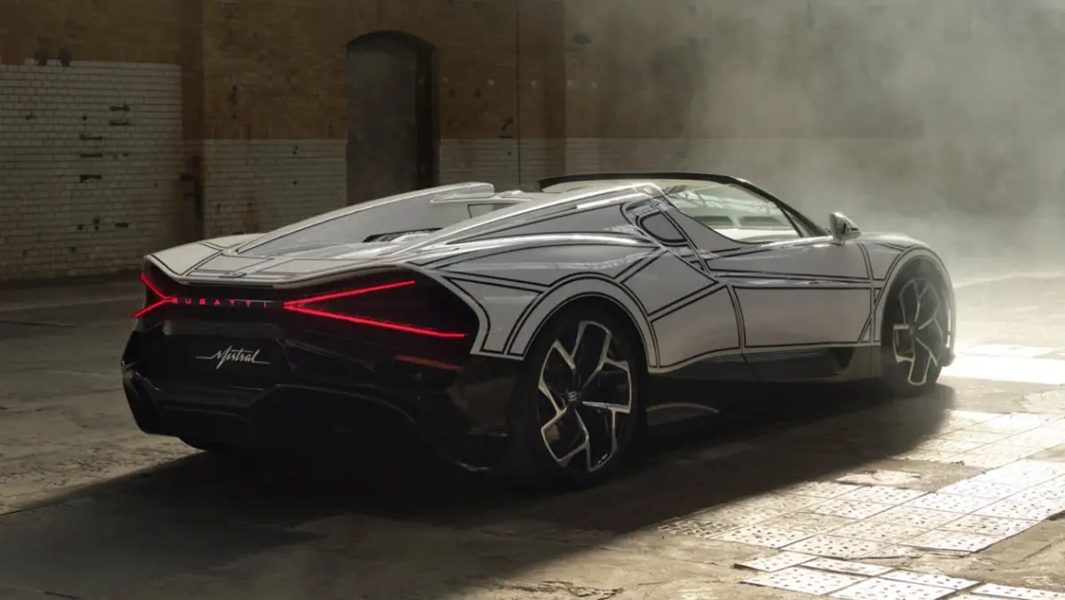 Bugatti Mistral Blanc Eternel-7.webp