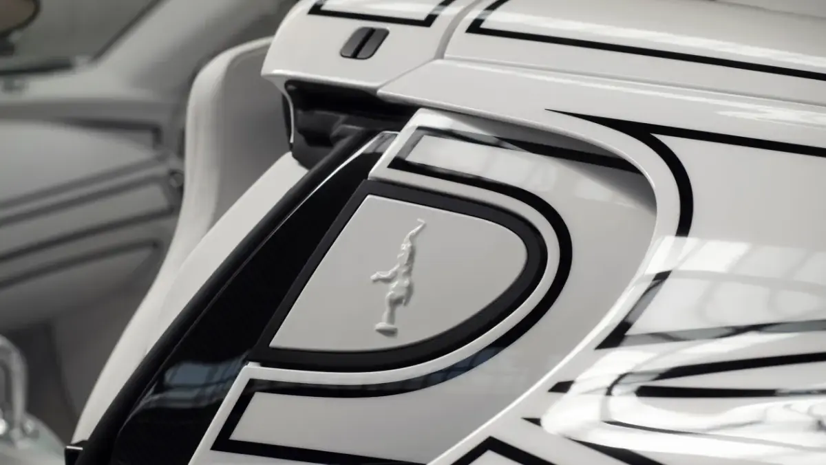 Bugatti Mistral Blanc Eternel-9.webp