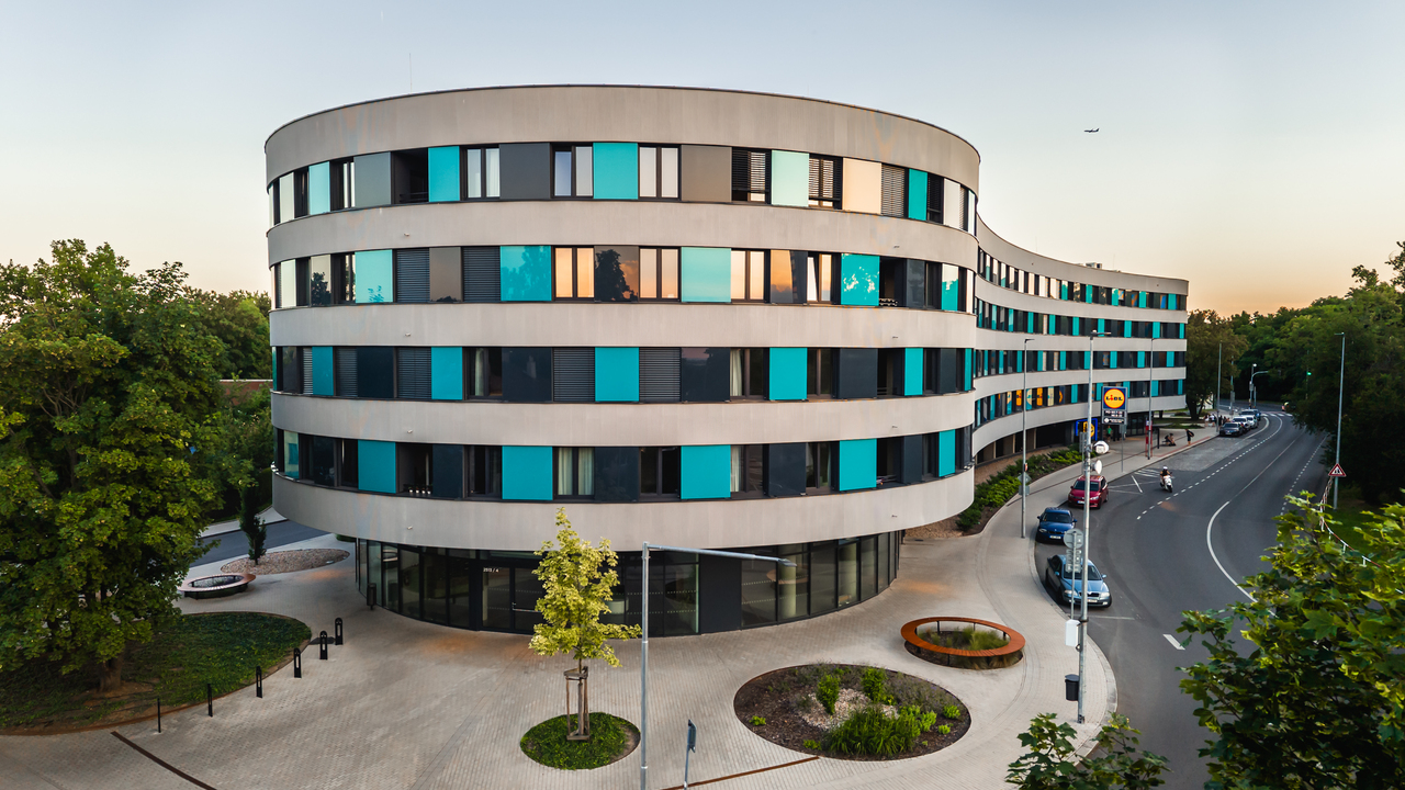 Atrium_02.jpg