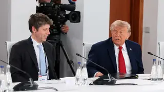 Nečakaný plán OpenAI. Tvorca ChatGPT zvažuje odovzdať časť podielu americkej vláde, tvrdí Financial Times
