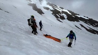 Pád z výšky 450 metrov prežila ako zázrakom. Horolezkyňa po desivom incidente ostala v dobrej nálade