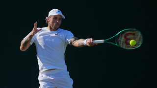 Wimbledon sa pre Molčana skončil. Slovenská jednotka nestačila v druhom kole na rozbehnutého Čecha Lehečku