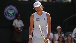 Wimbledon priniesol šokujúce konce favoritiek. Swiateková aj Rybakinová v treťom kole dohrali