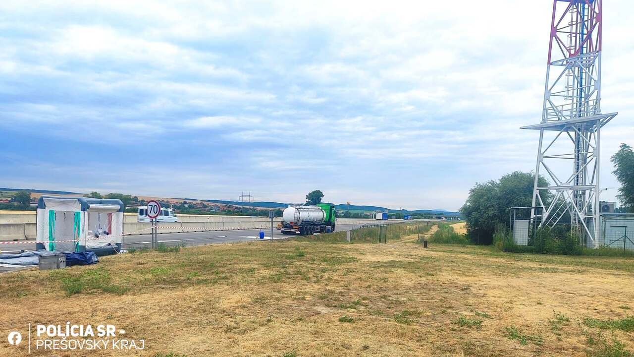 cisterna únik kyselina D1 