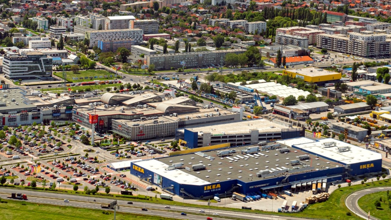 bratislava z vysky, avion ikea