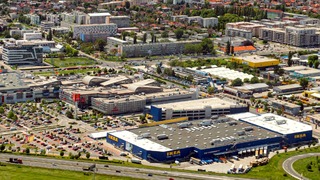 bratislava z vysky, avion ikea