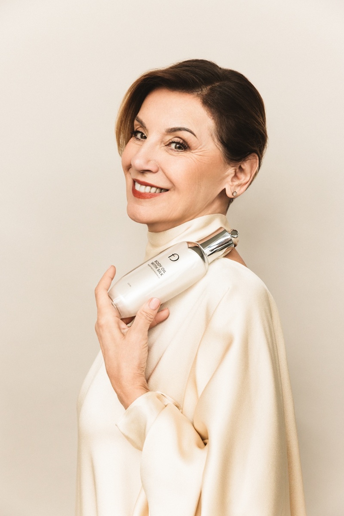 ALENKA_FACDERMA0665-Edit (1).jpg