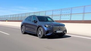 Test: Budí pozornosť dizajnom, vyhráva technikou. Nový Mercedes-Benz prekvapí extravagantnou maskou a excelentným dojazdom