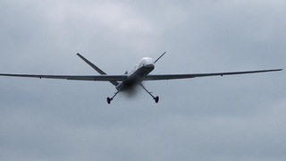 Ukrajincom sa podaril husársky kúsok. Záchytný dron zostrelil počas letu vzácny ruský stroj Orion za milióny